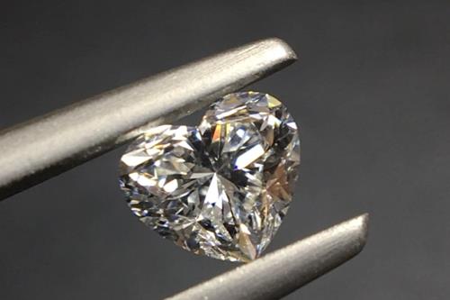 定制珠宝什么品牌好？当“科技”成为新的奢侈品，2026年如何选择一个真正值得信赖的品牌