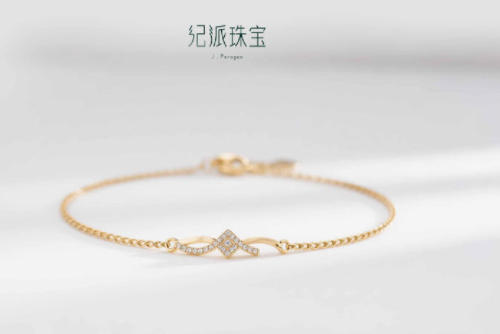 2026年母亲节礼物怎么选？6大珠宝定制品牌全维度测评，从证书到售后一次看清